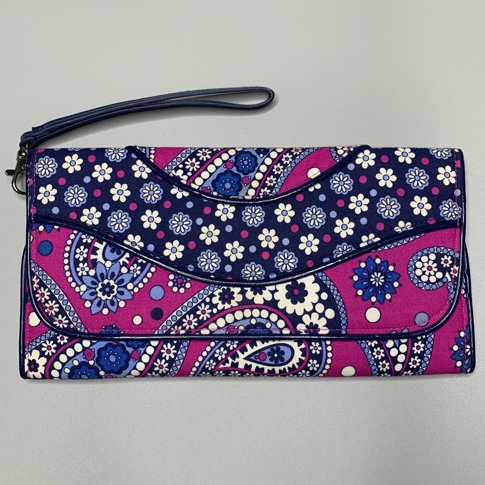 Vera Bradley Clutch Boysenberry Purse Wristlet wallet